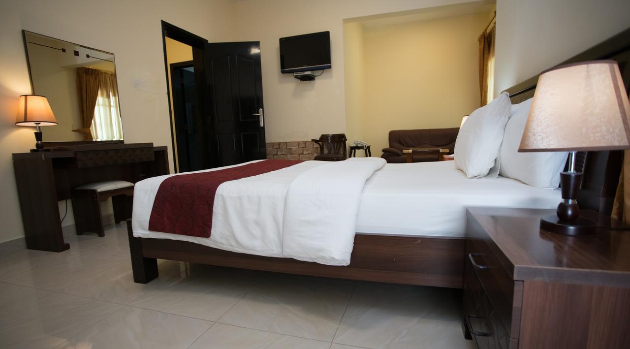 Tiger Home Hotel Apartments Maszkat Kültér fotó