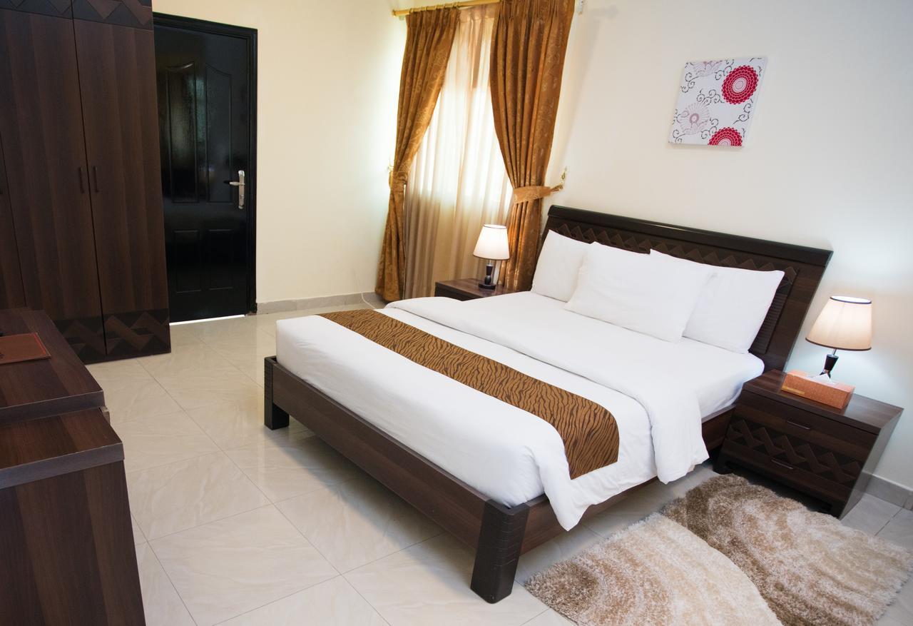 Tiger Home Hotel Apartments Maszkat Kültér fotó