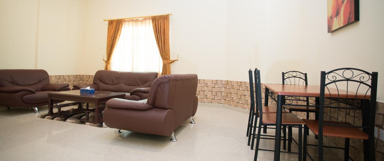 Tiger Home Hotel Apartments Maszkat Kültér fotó